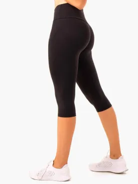 RESET HIGH WAISTED SCRUNCH CAPRI LEGGINGS BLACK