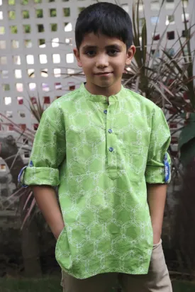 Short Kurta w/ Roll-up Sleeves